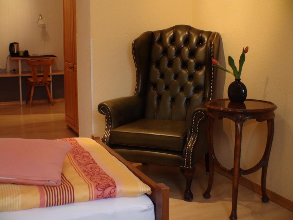Hotel Alt-Rodenkirchen Кьолн Стая снимка