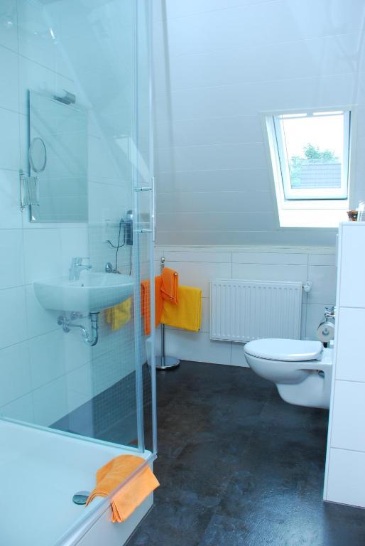 Hotel Alt-Rodenkirchen Кьолн Стая снимка